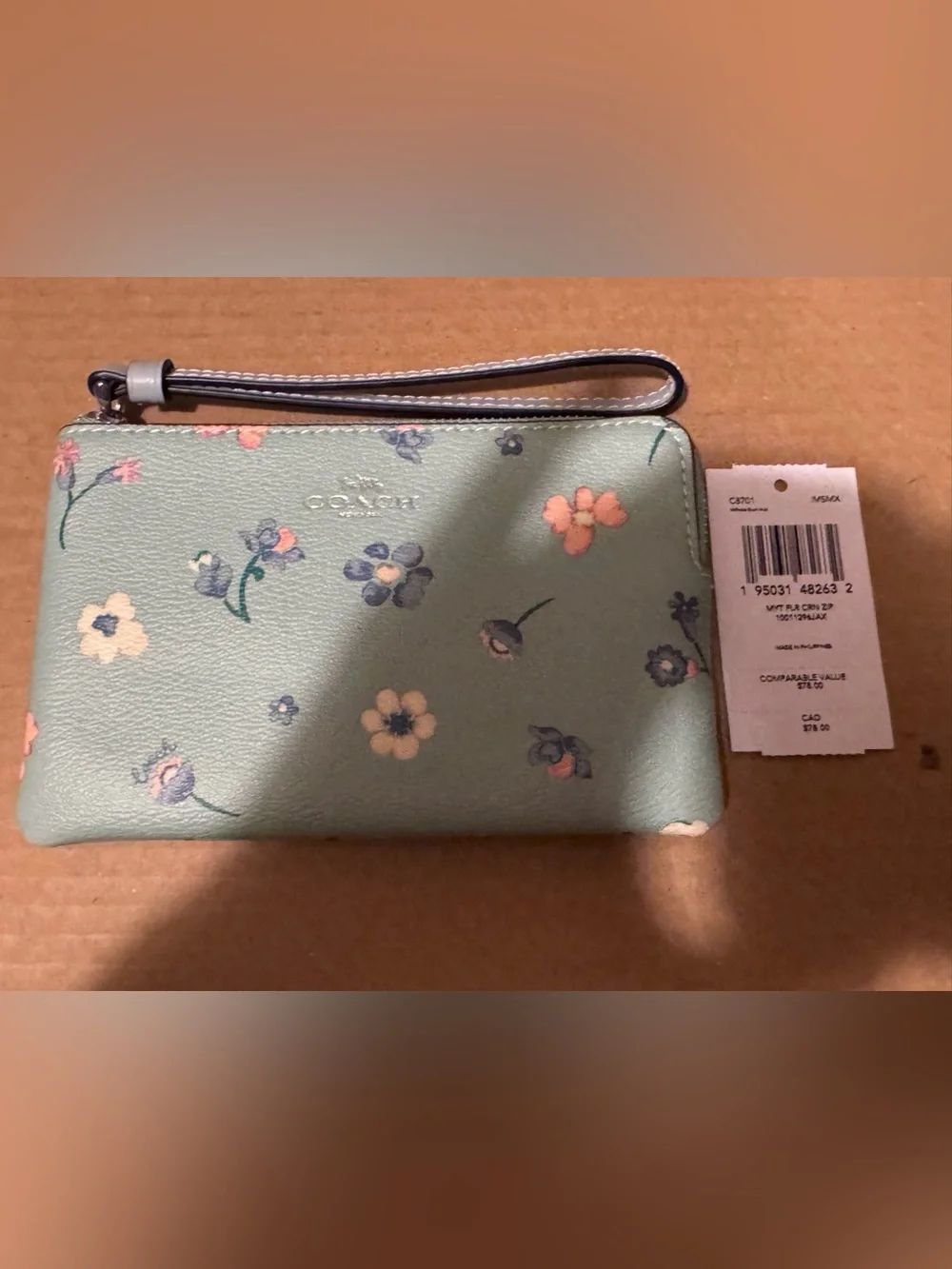 NWT Coach Corner Zip Wristlet Mystical Flower Print-Light Teal